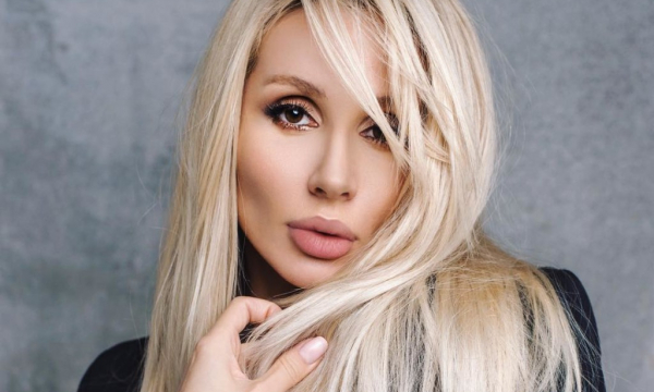 Светлана Лобода повторила трюк Шэрон Стоун из «Основного инстинкта»